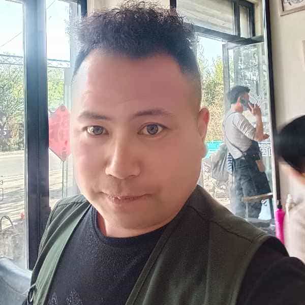 35岁岁山东单身帅哥 - 仙桃吉缘网