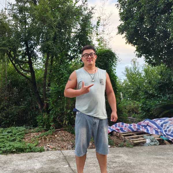 32岁岁浙江单身帅哥 - 仙桃吉缘网