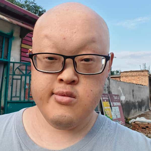28岁岁山东单身帅哥 - 仙桃吉缘网