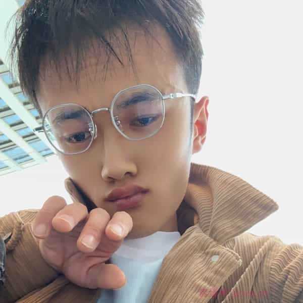 31岁岁贵州单身帅哥 - 仙桃吉缘网